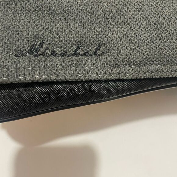 Mirakel - Back Massager with Heat Deep Kneading Massage Pillow - Picture 5 of 6